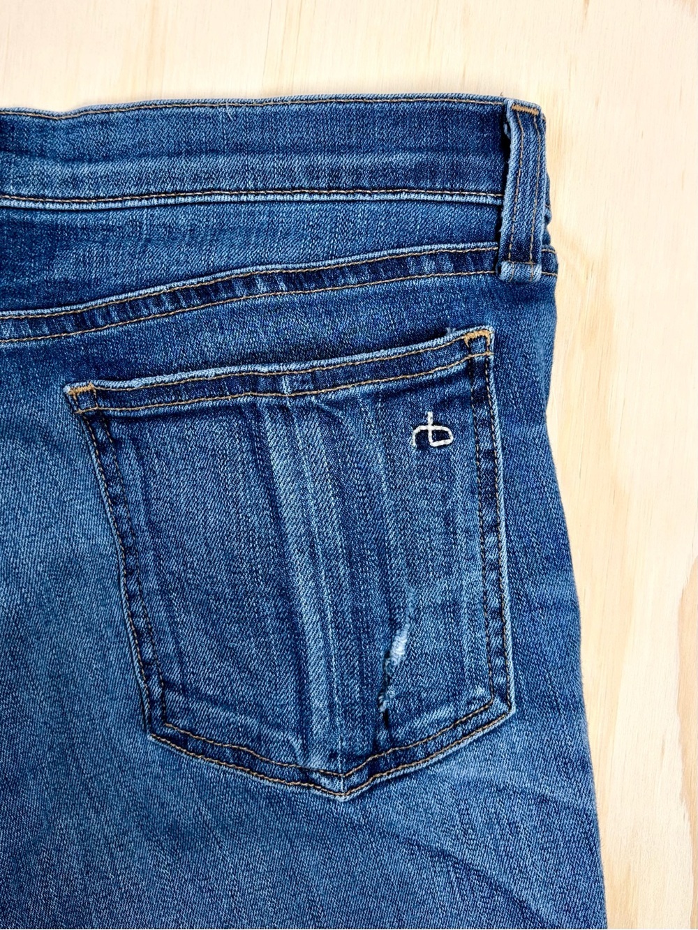 rag & bone Stark 10” Crop Flare Raw Hem Stretch Jeans 28 Stark Wash - Picture 5 of 14